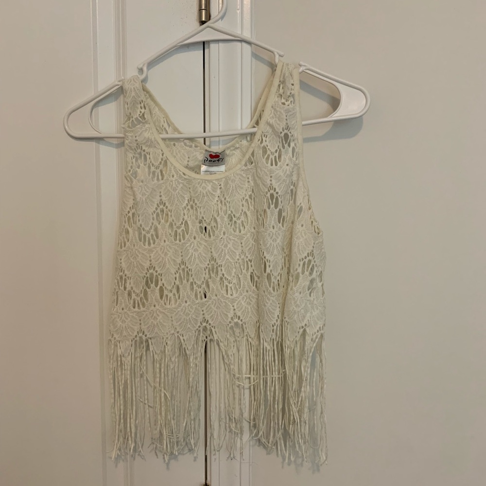 Stringy/Lace crop top white size medium.